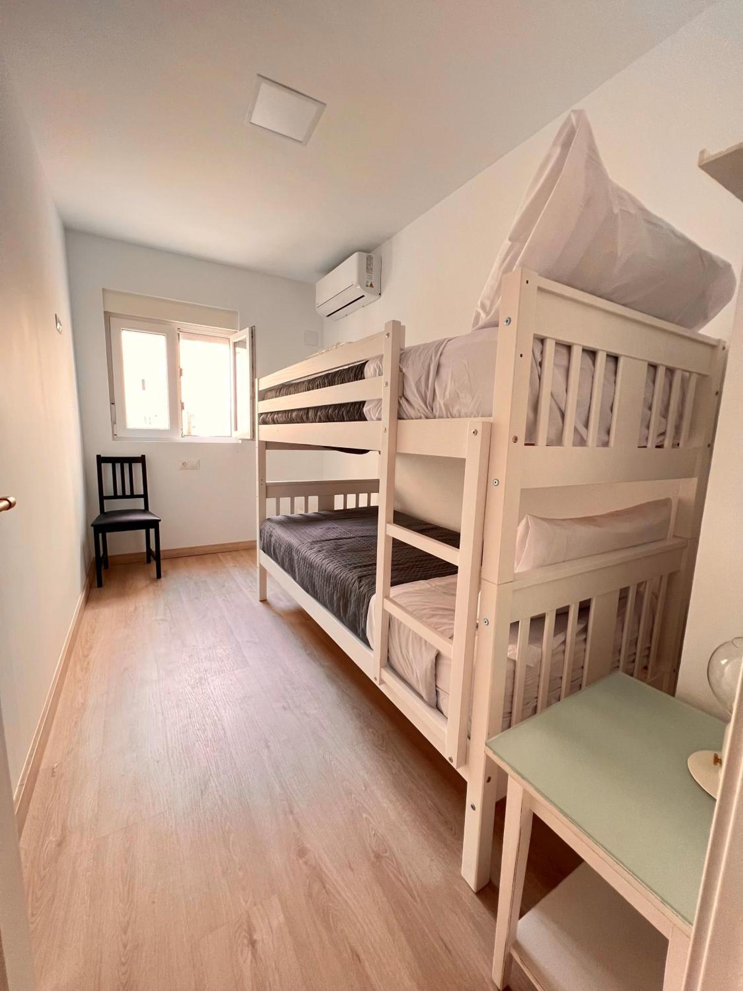 Appartement Gran Ritz Grupos Y Familias Terraza Y Parking Doble Málaga
