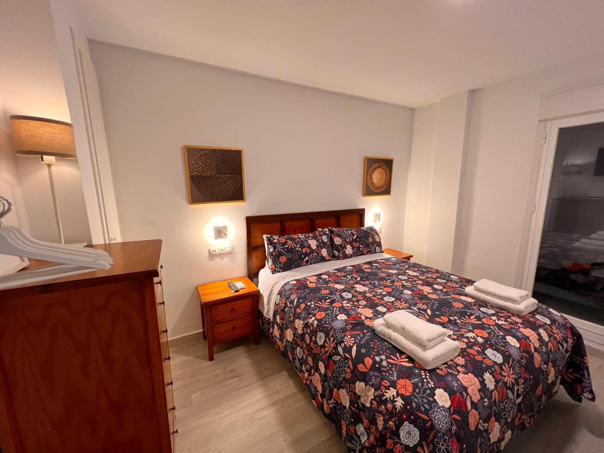 Appartement Gran Ritz Grupos Y Familias Terraza Y Parking Doble *