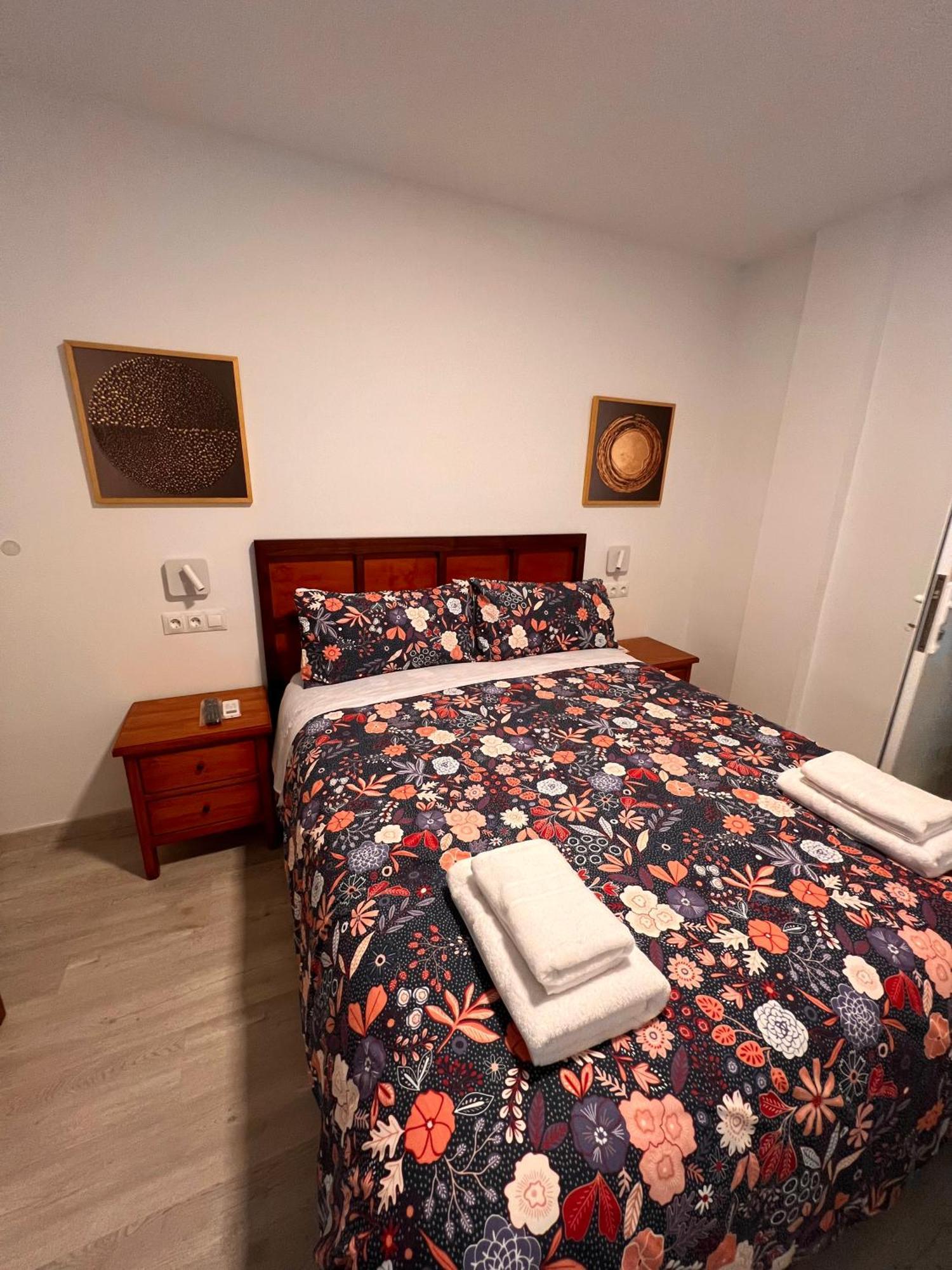 Gran Ritz Grupos Y Familias Terraza Y Parking Doble Appartement Málaga